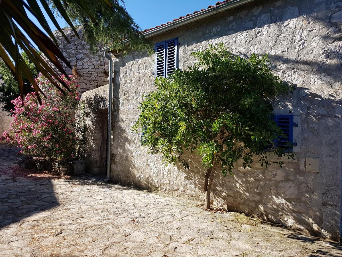 Villa The Istrian à Vrsar Extérieur photo